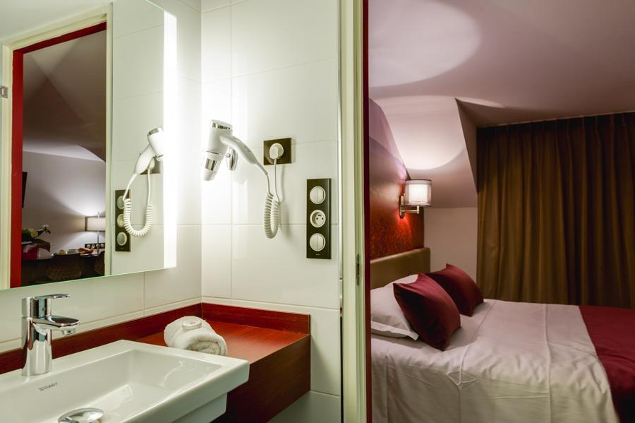 Hotel Le Châteaubriant Buitenkant foto