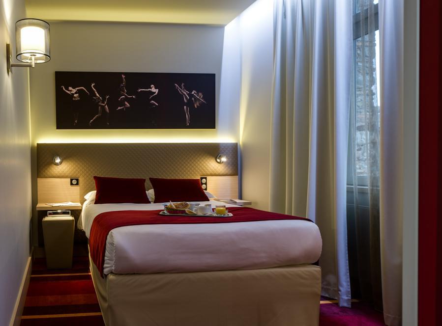 Hotel Le Châteaubriant Buitenkant foto
