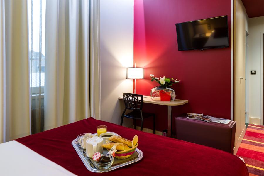 Hotel Le Châteaubriant Buitenkant foto
